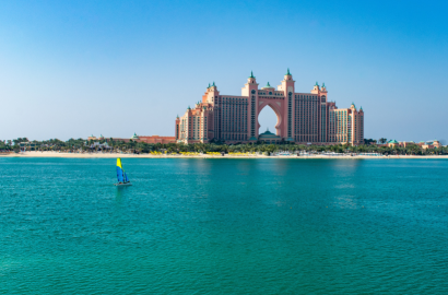 "Dubai's Thriving Economy Soars 3.2% in Remarkable 2023"